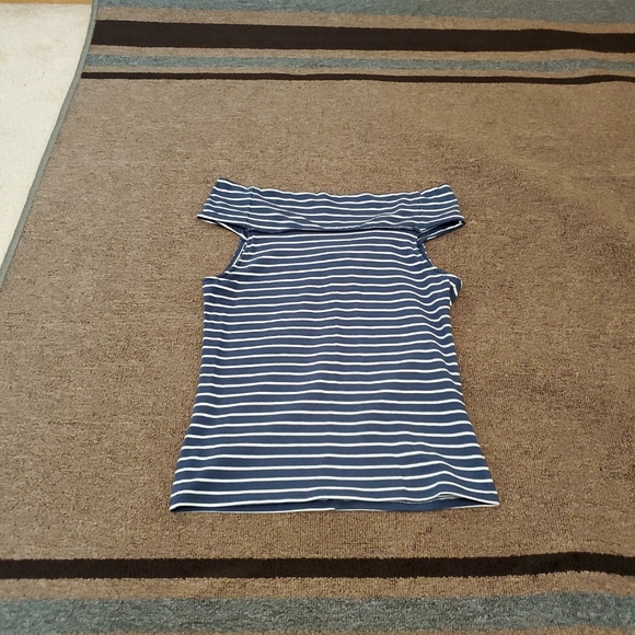 Aeropostale | Striped V-Neck Tank - Picture 4 of 4
